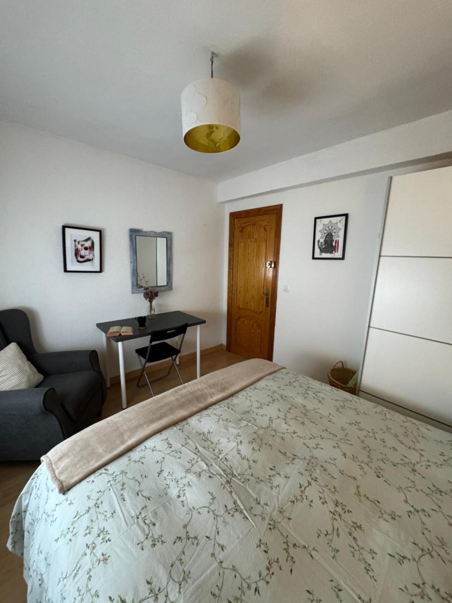 Harmony Room Malaga Piso Compartido Exterior photo